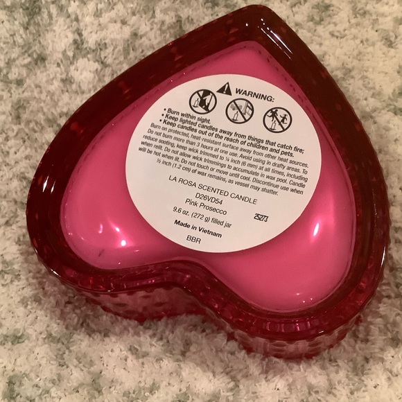 Hot Pink Glass Heart-Shaped Valentines Scented Home Decor Candle Large 9.6oz NWT - Picture 13 of 16